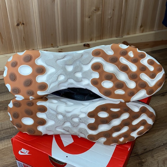 2018 Nike react element 87 dusty peach - Picture 13 of 16